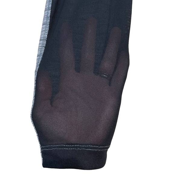 Nike Dri-Fit Peek a Boo Leggings.  Size S - Picture 3 of 8